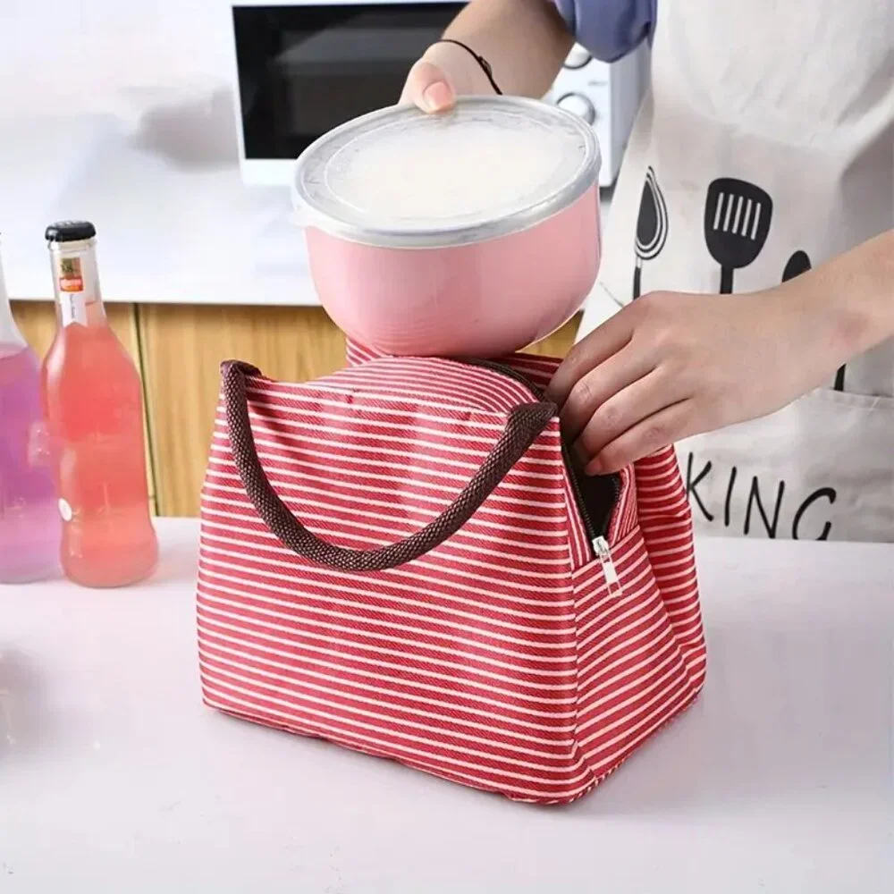 HELLO KITTY Red & White Striped‎ Insulated Lunch Tote (BRAND-NEW & SUPER CUTE!)